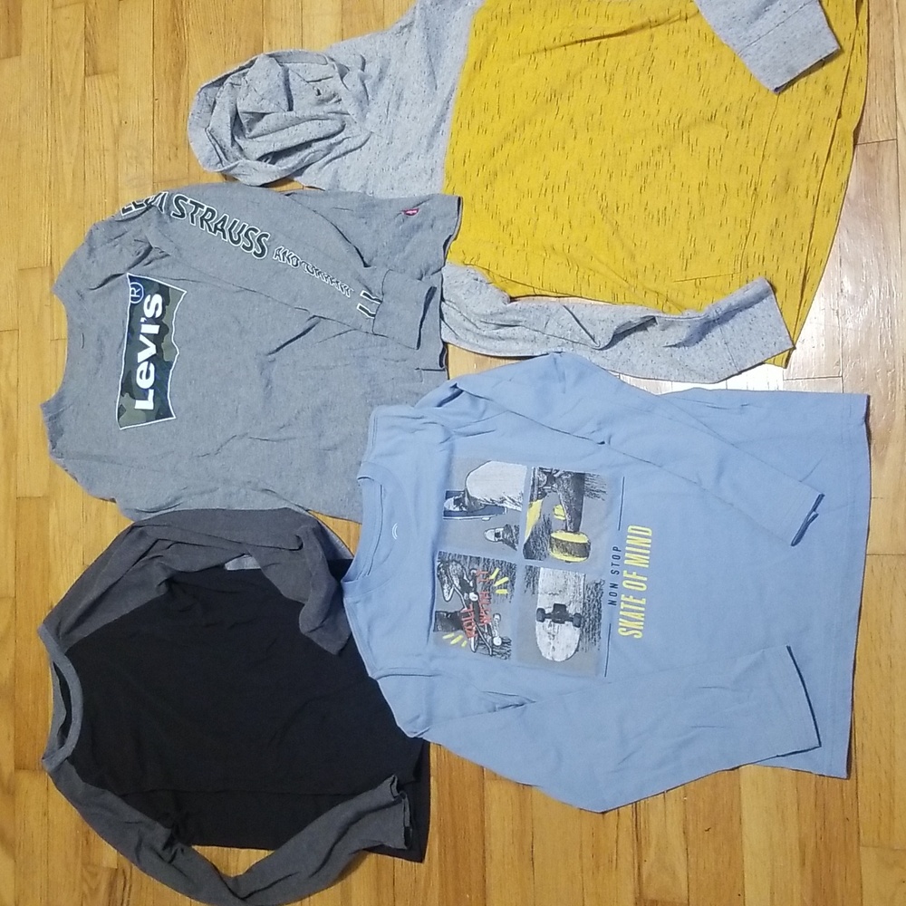 Boys Large Long Sleeved Tshirts